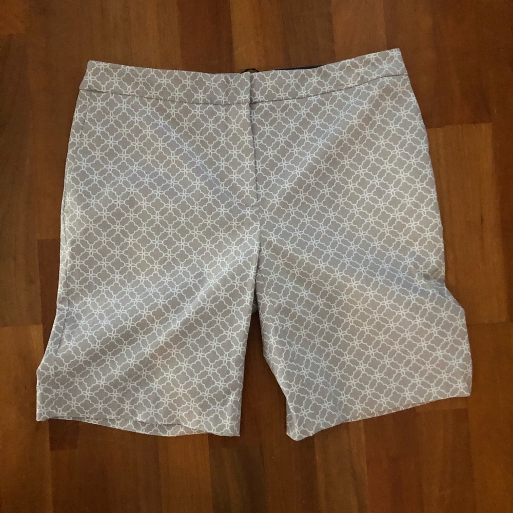 Mario Serrano Italy Stretch Shorts 🌺